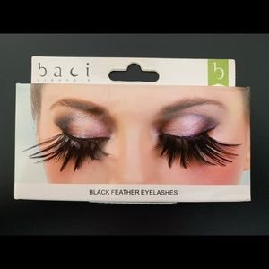 Black Feather Eyelashes